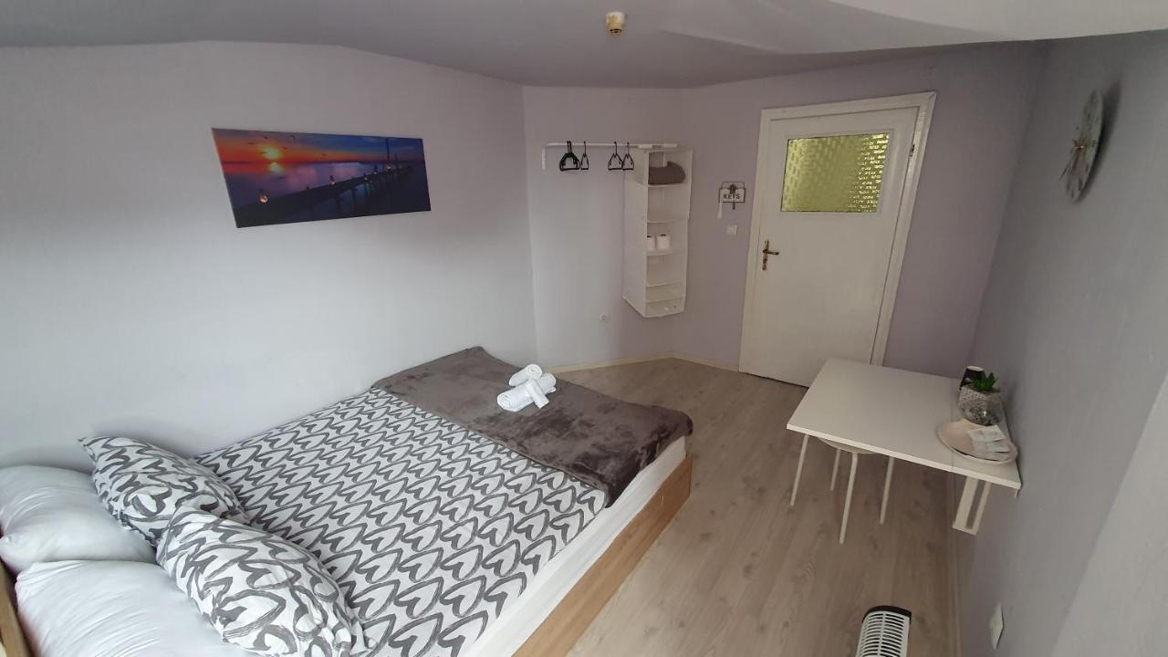 Стаи За Гости Sun House Apartment Varna Luaran gambar